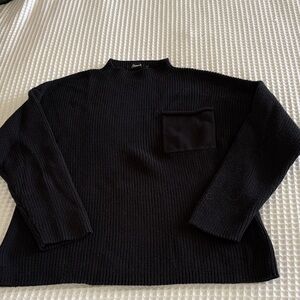 Black Womens Sweater with front Pocket
